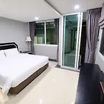 The Tung 3* Pattaya