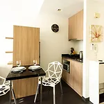 Unixx South By Gv Apartment Pattaya