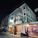 โรงแรม House Of Pattaya- Near Walking Street