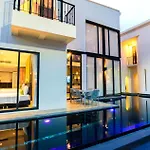 Villa Inara Exclusive Pool - Pi5 *