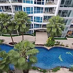 Grand Avenue, 2 Bedroom-2 Baths, 69Sqm