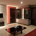 Tsix5 Quarter