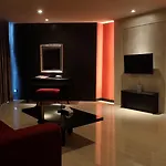 โรงแรม Tsix5 Quarter Pattaya