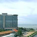 Tsix5 Quarter Pattaya