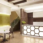 Hotel Tribe