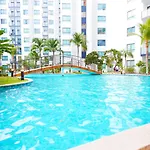 Arcadia Waters 3* Pattaya