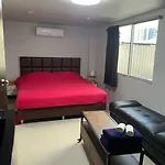 Guest house Happy Apple 3*