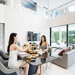 Villa Sol, Luxe 5 Beds