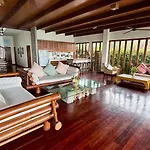 Holiday home Tiki House