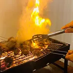 Downtown Oasis 芭提雅市中心独栋泳池别墅 A 5卧6卫 Ktv Bbq 芭提雅海滩步行街500m Pattaya