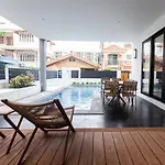 5 Bed Arcadia - 6 Villa Pattaya