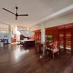 Holiday home Tiki House *