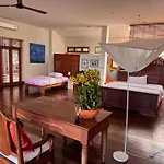 Tiki House * Pattaya