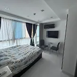 2 Bedrooms With Coffee Machine,Gym,Rooftop Pool