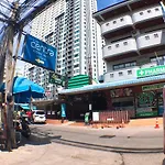 Apartment Mn Budget Near Lk Metro *