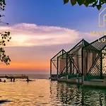 Edge Pty High-floor Sea View By 78 *