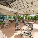 Jomtien Condotel Seaview 11th Floor * Pattaya