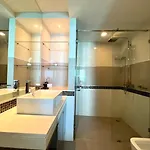 อพาร์ทเม้น Sea View 1bedroom Wong Amat Tower 3312 Pattaya