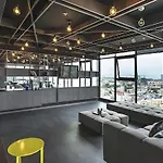 Apartment Next To Mall With Infinity Pool Pattaya