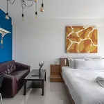 Jomtien Condotel Seaview 11th Floor Pattaya