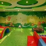 Grand Avenue Pattaya, 2Bed 2Baths, Pool-View 66Sqm