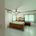 Villa Lawans *