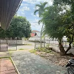 Lawans Villa *