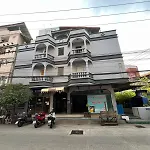 106 Wanna Apt Soi 10