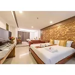 Palette Walking Street Pattaya