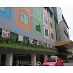Palette Walking Street โรงแรม 4*