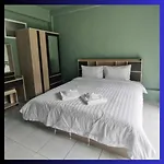 4 Palms Prathanak Pattaya