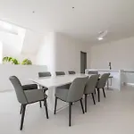 Happyhouse
