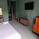 4 Palms Prathanak