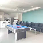 芭提雅中心5卧现代别墅 Modern Villa