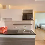 芭提雅市中心大空间公寓酒店预定 城景健身房泳池舒适型公寓 日租周租月租灵活