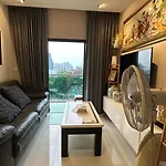 The Axis Pattayaใจกลางเมืองวิวทะเลภูเขา อพาร์ทเม้น Pattaya