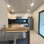 Tyb-03 芭提雅北歐風格三臥室別墅