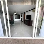 Spacious 2br - 3 Balconies Views