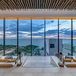 Luxury 2 Bed Room Sea View - Excellent Location