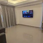 Big 1 Bedroom Close To 