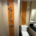 อพาร์ทเม้น Bright Corner Pool-view With Balcony - New Nordic Vip 3, Pratumnak *