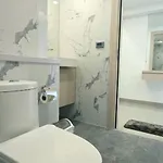 1br In The Middle Of