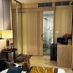 Luxury Sea View 1br Rooftop Infinity Pool & Gym * Pattaya