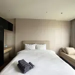 Comfort In Panorama Sky View *