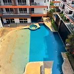 Bright Corner Pool-view With Balcony - New Nordic Vip 3, Pratumnak * Pattaya