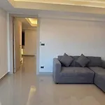 อพาร์ทเม้น Big 1 Bedroom Close To 