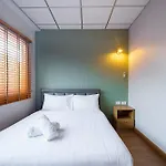 อพาร์ทเม้น Lynn House