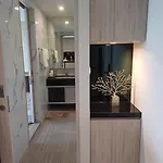 Luxury Sea View 1br Rooftop Infinity Pool & Gym Pattaya