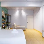 Lynn House Pattaya