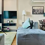 Apartment The Base